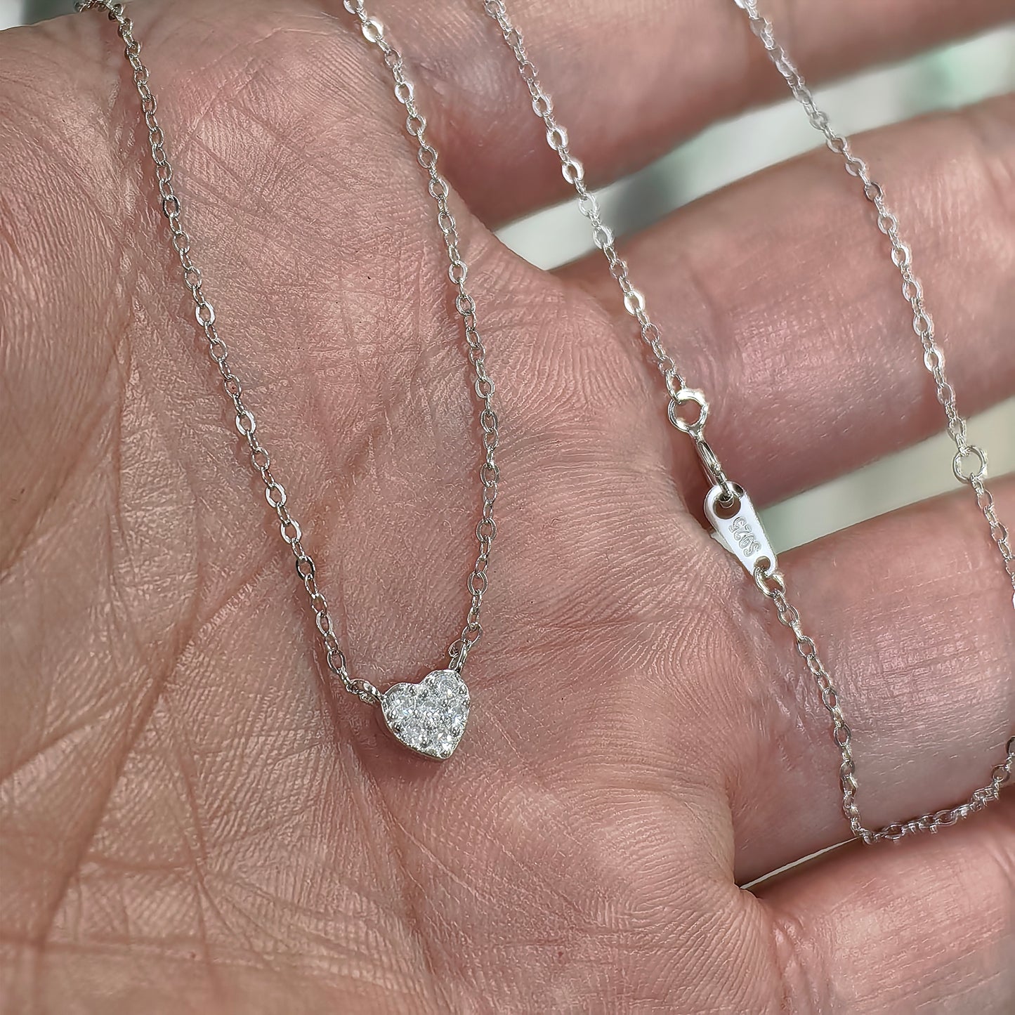 women gold mini heart necklace